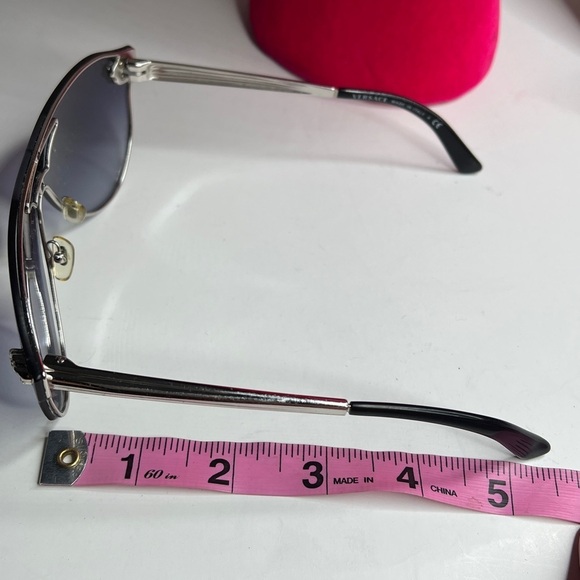 Versace Black & Chrome Rimless
Aviator Sunglasses Blue Gradient Lenses with Case main image 10
